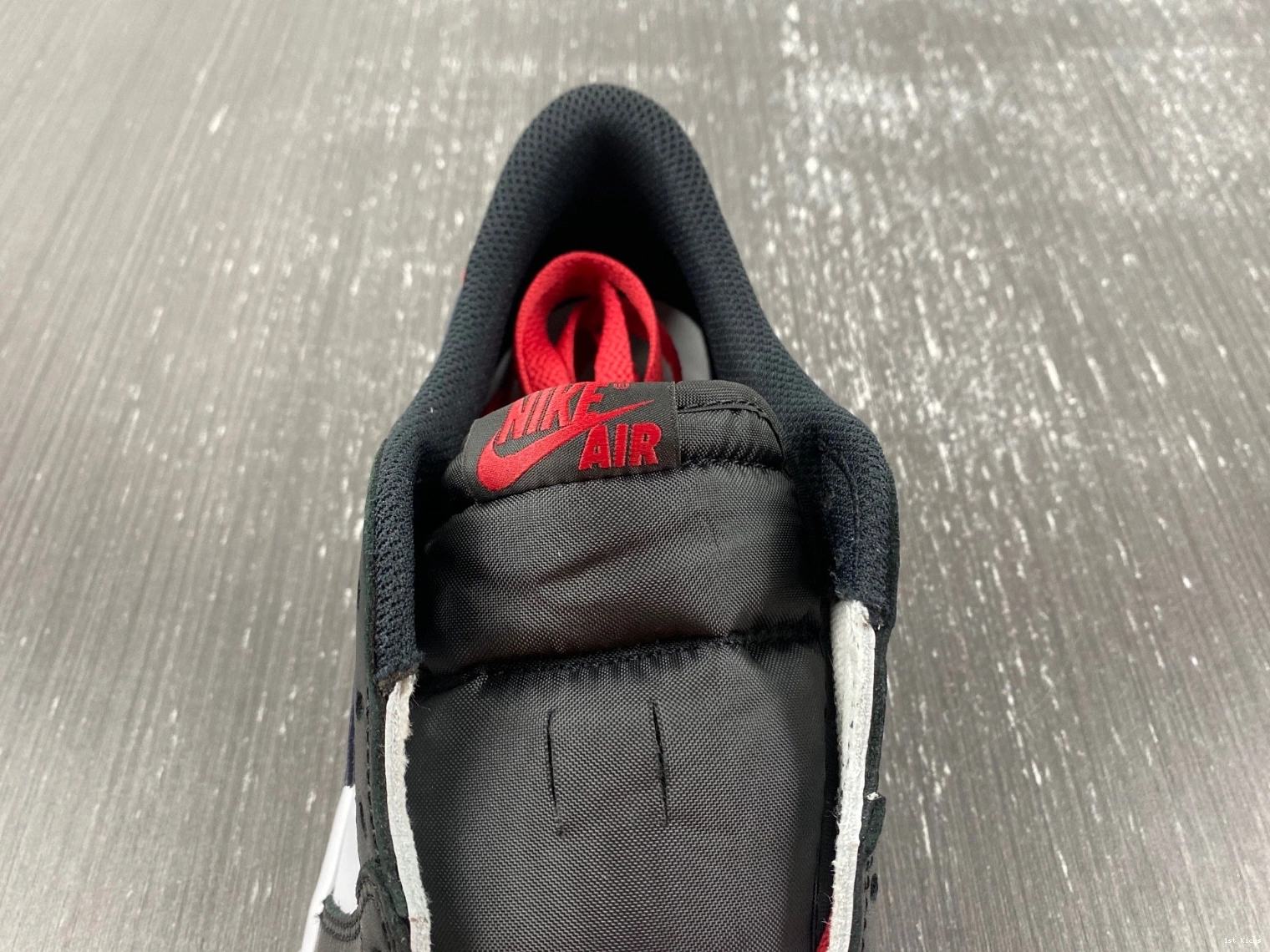 Jordan Toe - 1 Retro Low OG CZ0790-106 Black 0518